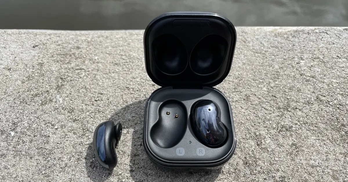 Galaxy Buds live