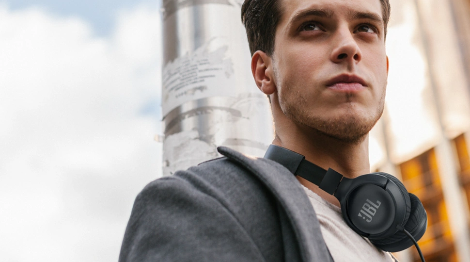 JBL TUNE 500 Wired On Ear Headphone Price in Bangladesh